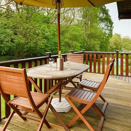 Woodlands Hotel & Pine Lodges Грейндж-овер-Сандс Экстерьер фото